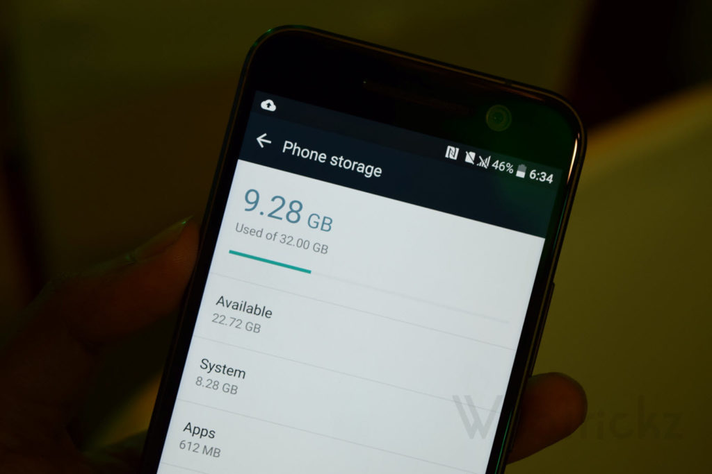 HTC 10 free storage space