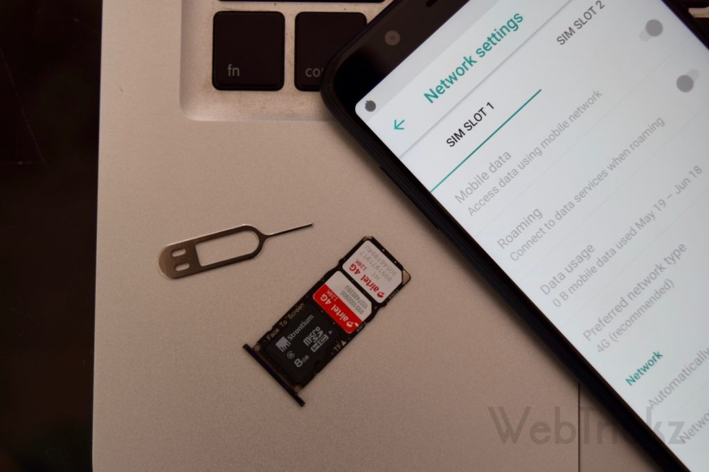 Asus Zenfone Max Pro triple card slot